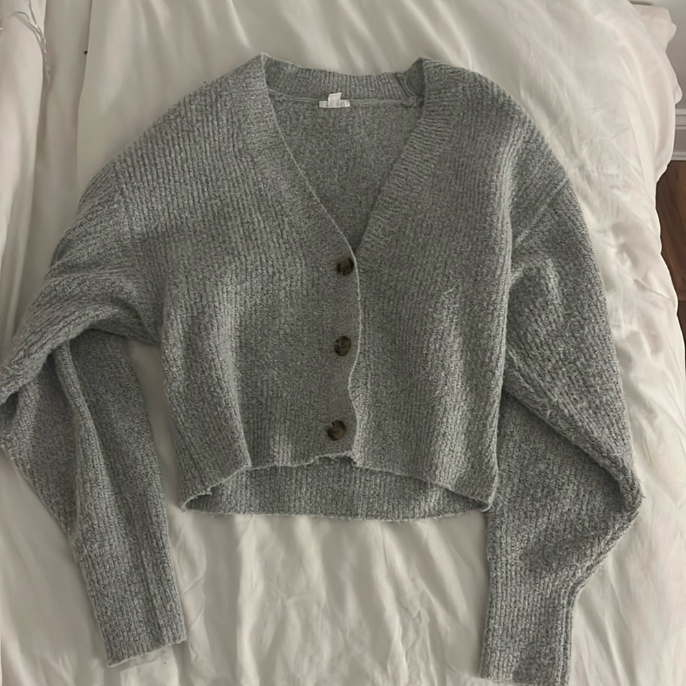 GARAGE SWEATER